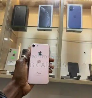 Apple iPhone 7 128 GB Rose Gold