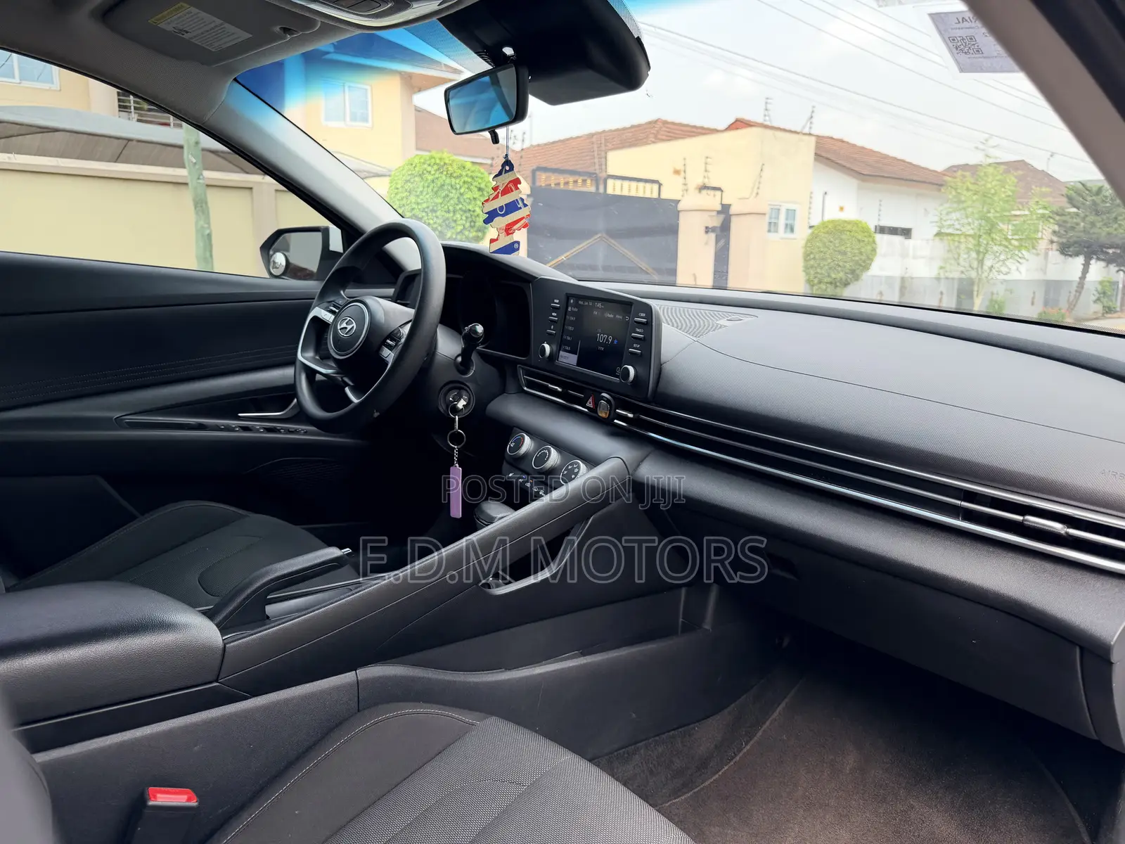 Hyundai Elantra SEL 2022 White