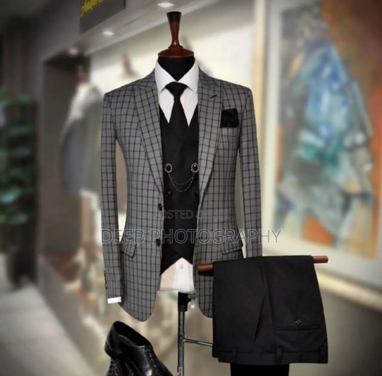 Suits Wear