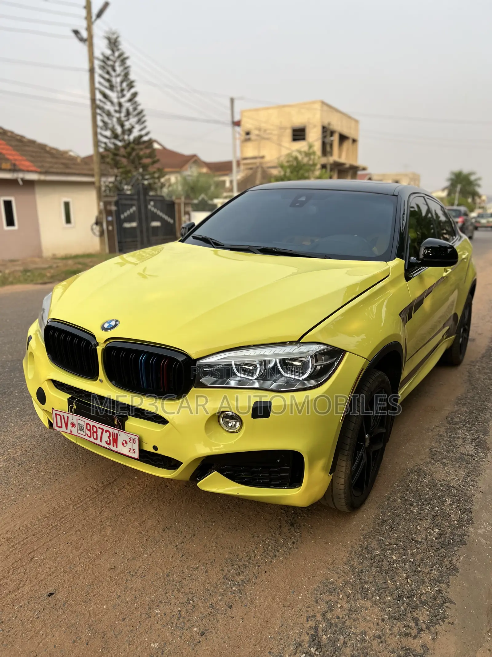 BMW X6 2017 Yellow