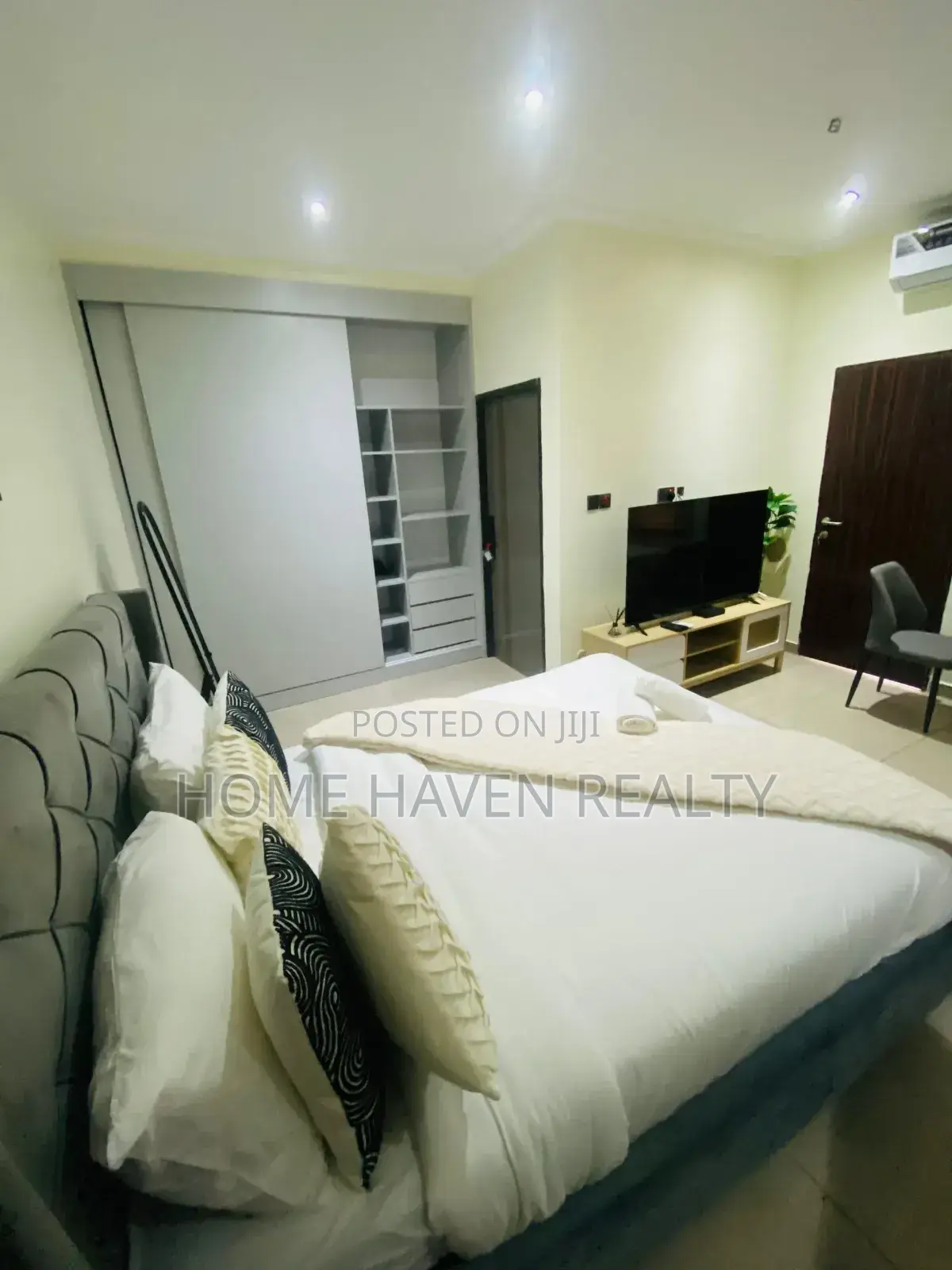 Furnished 1bdrm Apartment in Dzorwulu for sale
