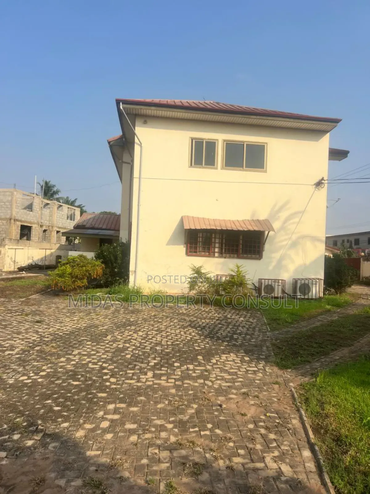 4bdrm House in Housing Down, Adenta for sale