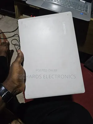 Laptop Lenovo IdeaPad 110S 2GB Intel eMMC 32GB