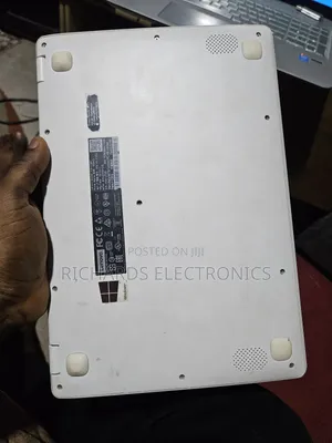 Laptop Lenovo IdeaPad 110S 2GB Intel eMMC 32GB