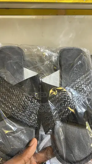 Men Cross Slippers