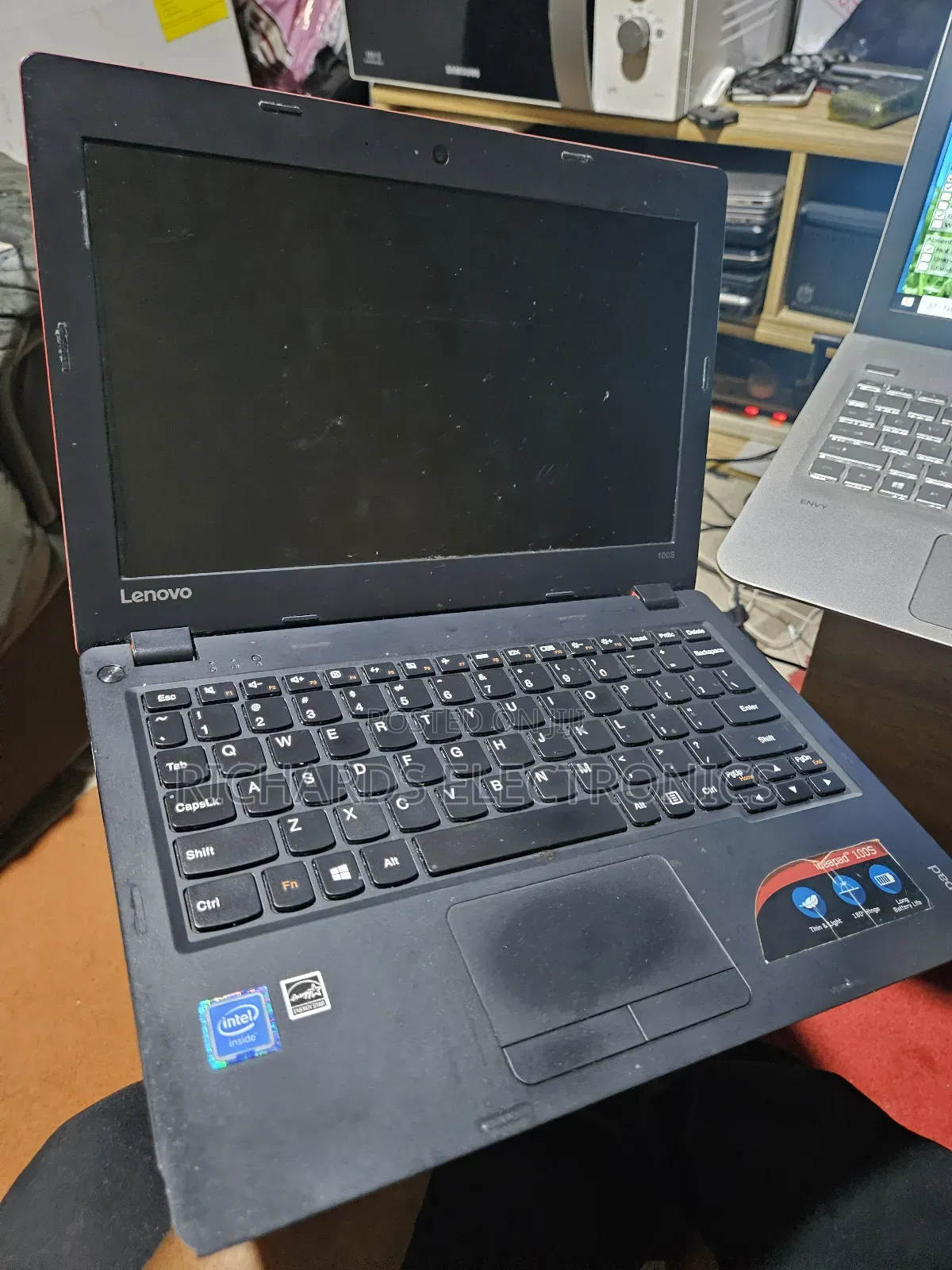 Laptop Lenovo IdeaPad 100 2GB Intel HDD 32GB