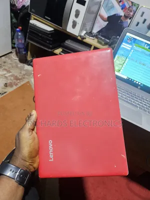 Laptop Lenovo IdeaPad 100 2GB Intel HDD 32GB