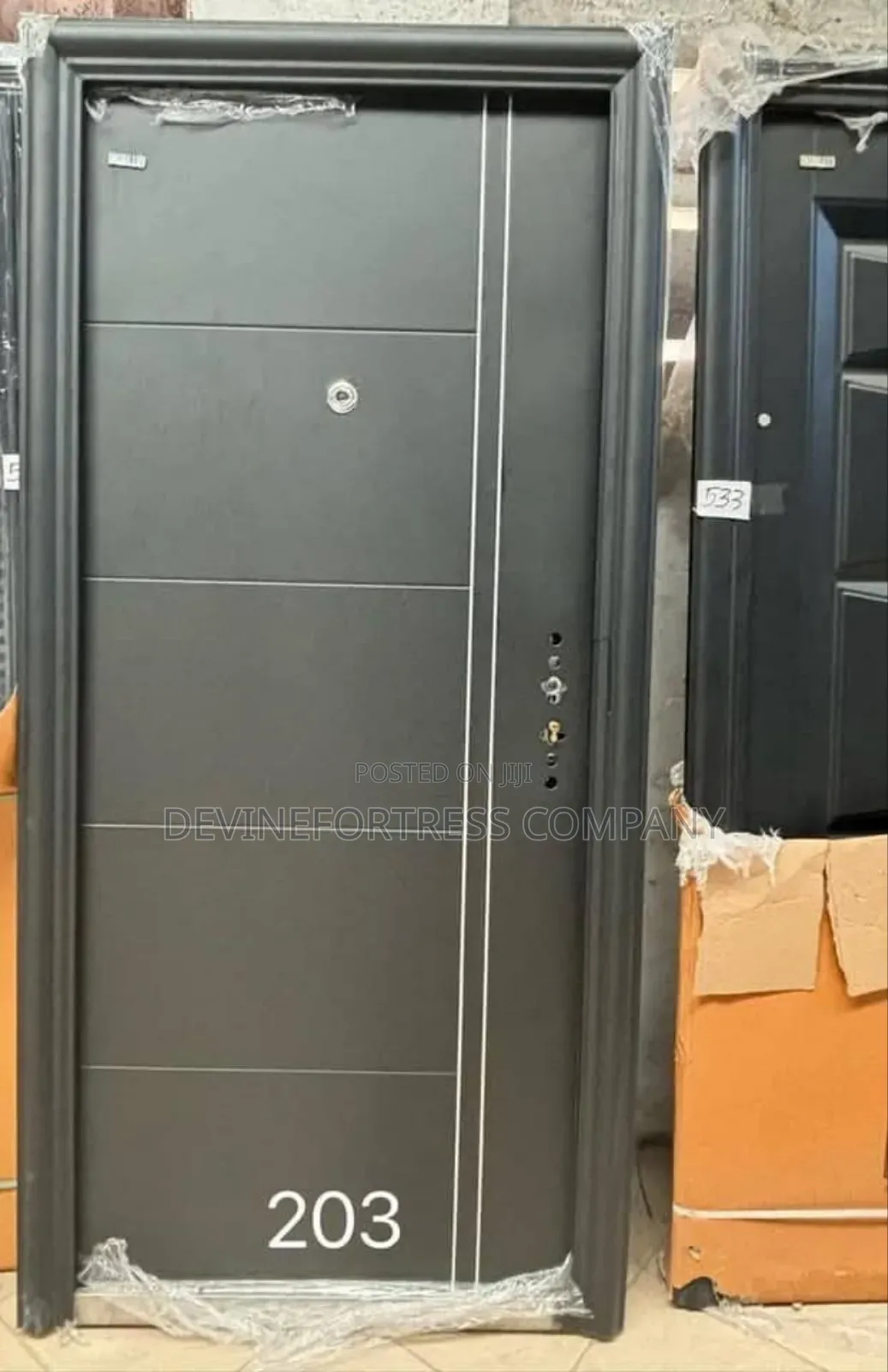Quality Steel Sed Single Black Door Single for All Weather