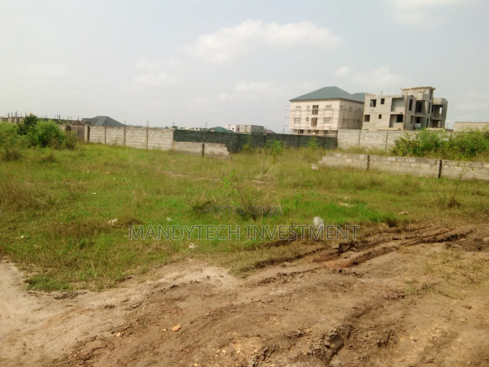Genuine Land With Title - Katamanso
