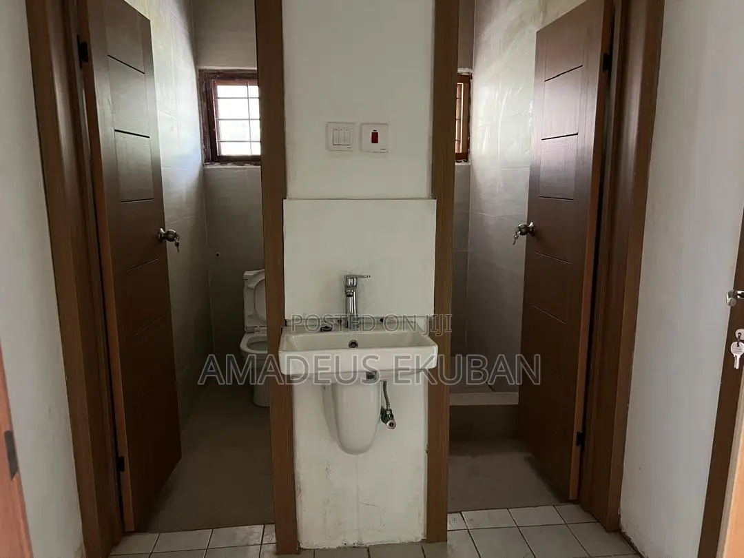 3bdrm Bungalow in Jogis Estates, Ability for rent