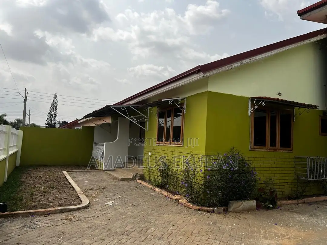 3bdrm Bungalow in Jogis Estates, Ability for rent