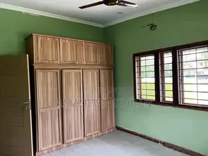 3bdrm Bungalow in Jogis Estates, Ability for rent