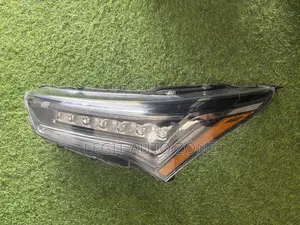 Acura RDX 2019,2020,2021,2022, Headlight Available