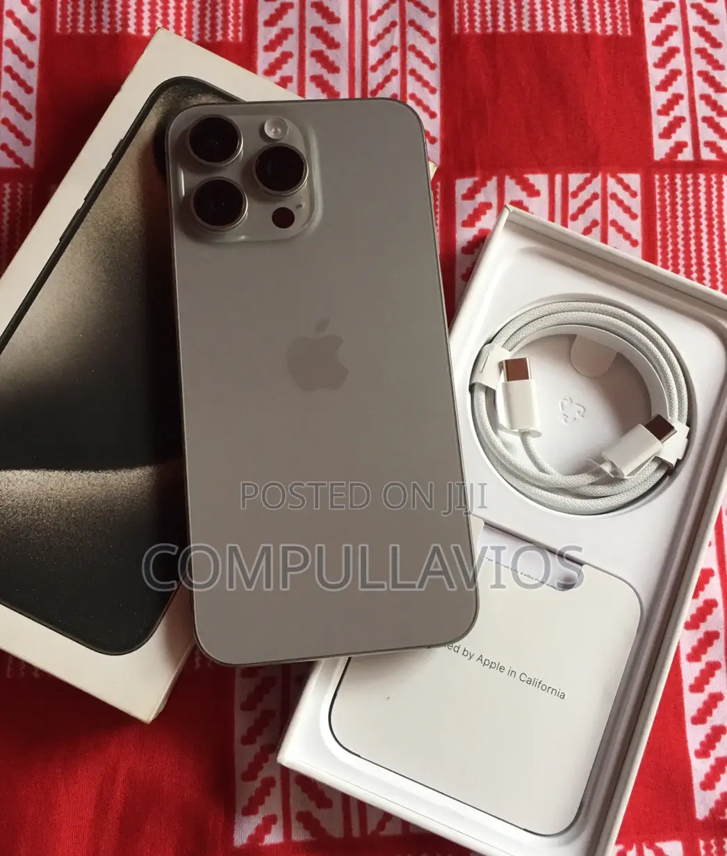 Apple iPhone 15 Pro Max 512 GB Silver