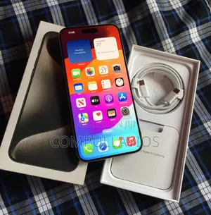 Apple iPhone 15 Pro Max 512 GB Silver