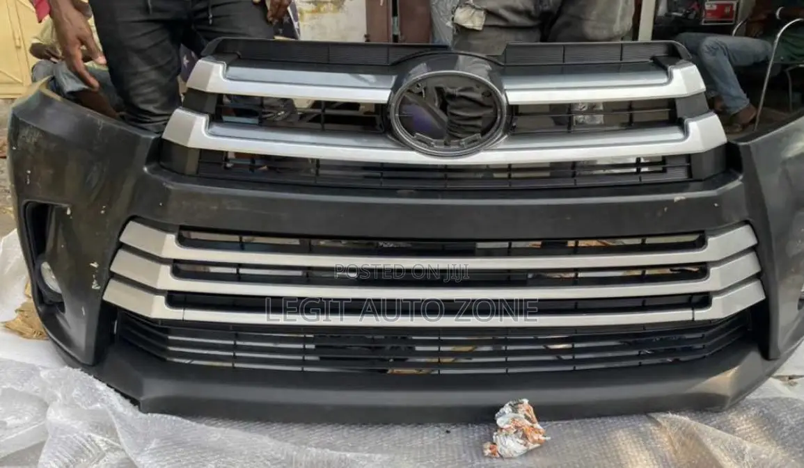 Toyota Highlander 2016,2017,2018,2019, Front Bumper Complete