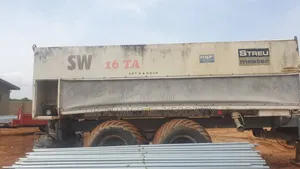 Cement Trailer and Spreader for Road Construction
