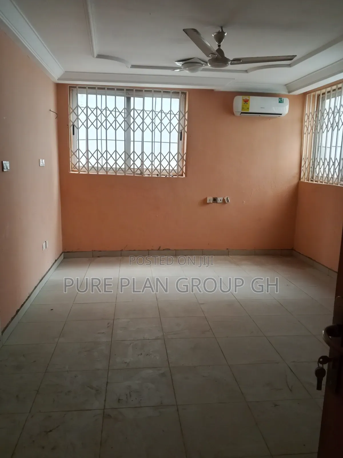 3bdrm Apartment in Achimota Golf, School Area for rent