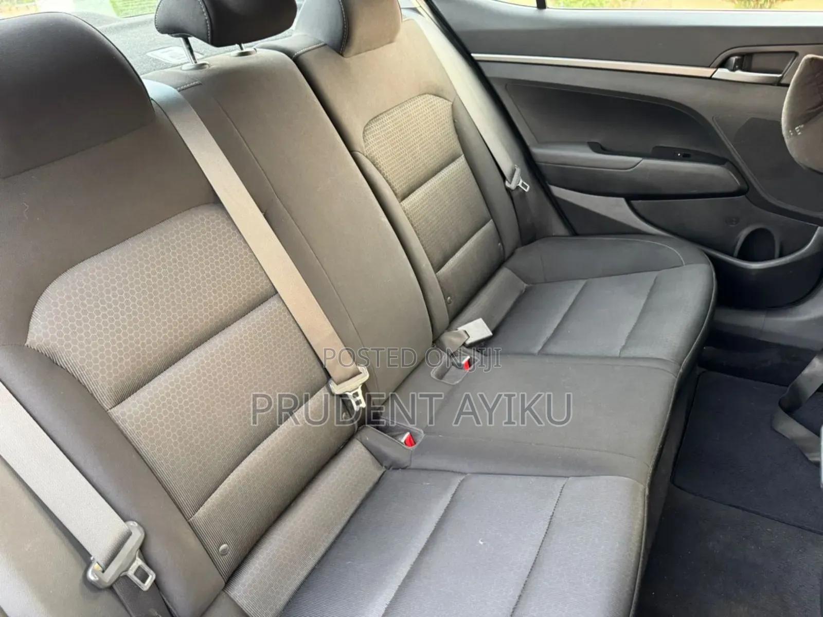 Hyundai Elantra Value Edition Sedan FWD (2.0L 4cyl 6A) 2017 Black