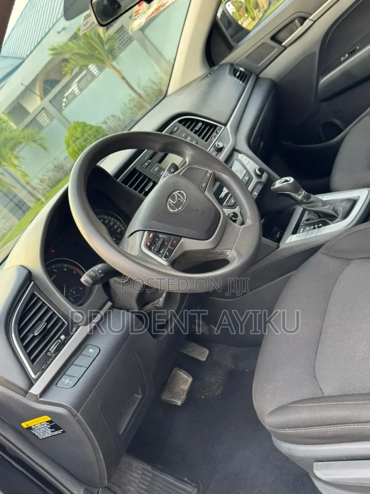 Hyundai Elantra Value Edition Sedan FWD (2.0L 4cyl 6A) 2017 Black