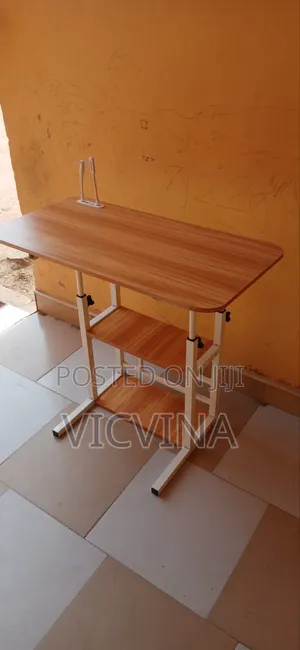Bedside Adjustable Computer Desk