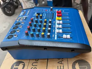 Yamaha Pmx402d Usb 4-Channel Powered Audio Mixer