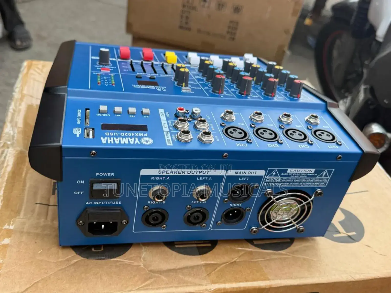 Yamaha Pmx402d Usb 4-Channel Powered Audio Mixer