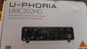 Behringer Audio Interface Umc202hd