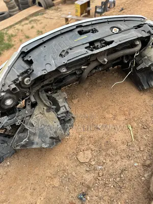 Nissan Pathfinder 2016 to 2020 Front Cut