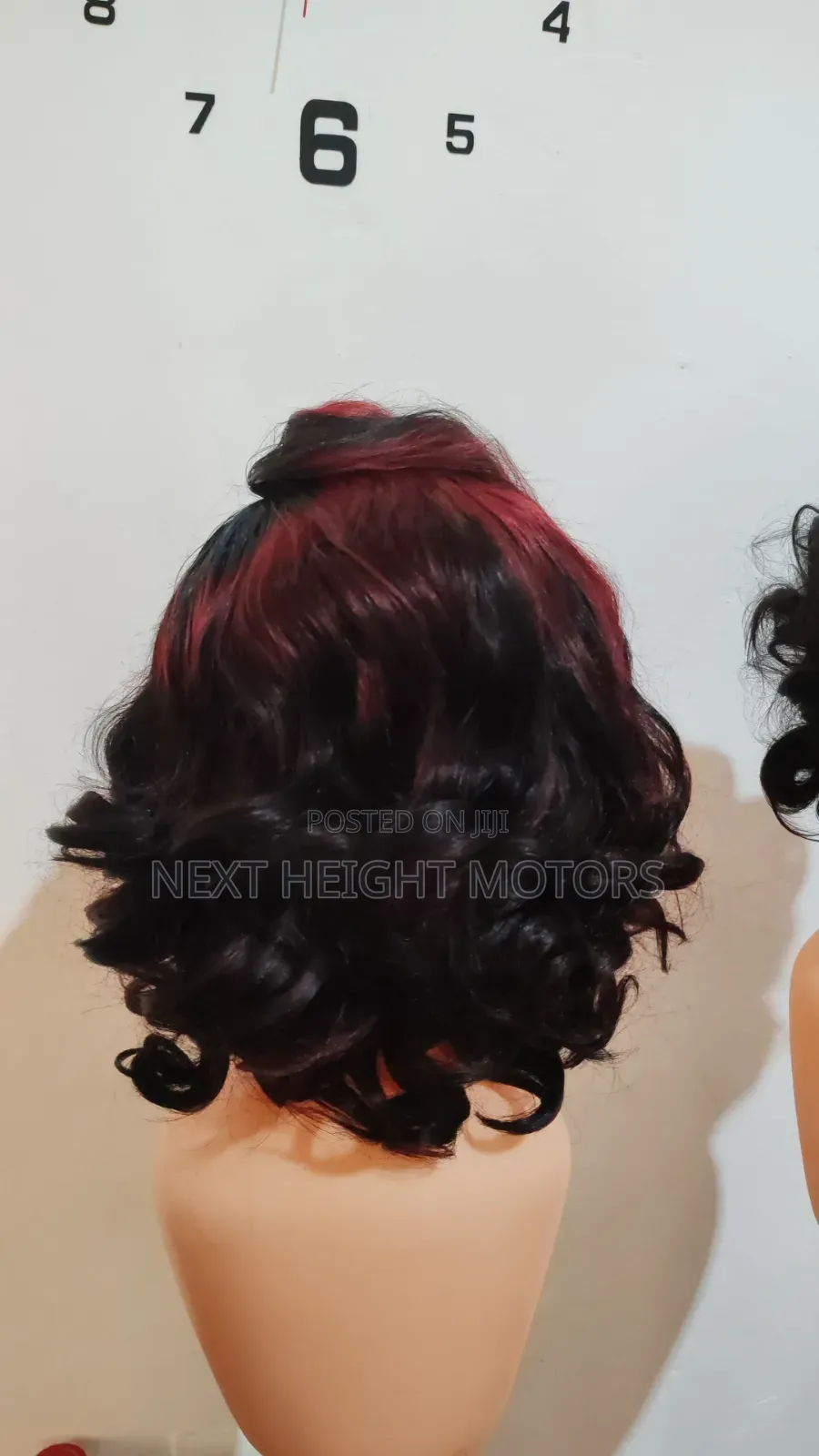 Lineth Wig Hub