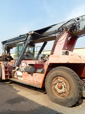 Reachstacker Forklift 45 Tons for Sale