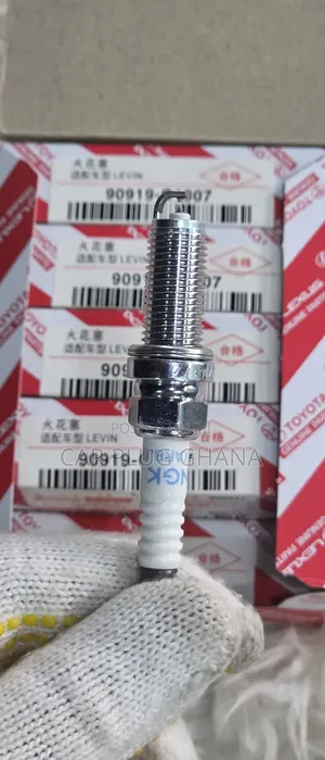 Original NGK Toyota 14 Long Double Iridium Plugs Dilkar8j9g
