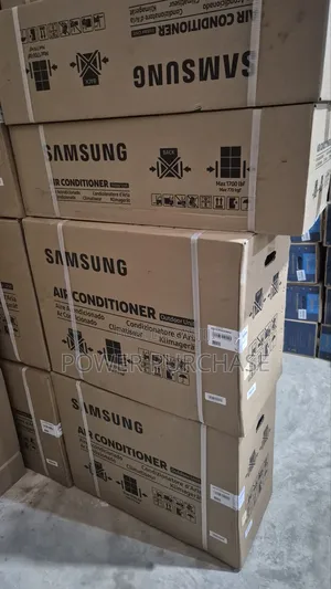 Preferably Samsung 1.5hp R410 Gas