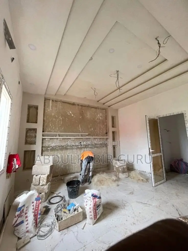 Pop Ceiling and Wall Skimming