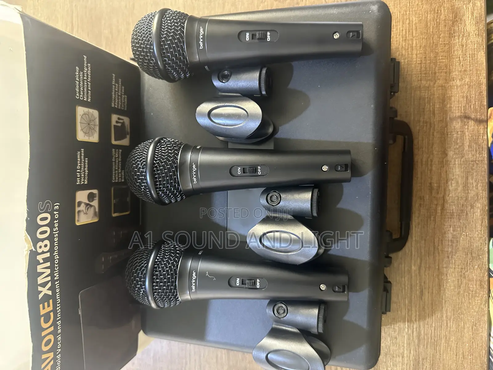 Behringer Ultravoice Xm1800s Microphone