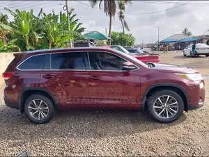 Rent 2018 Toyota Highlander
