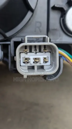 Toyota Vitz 2014-2016 Headlights