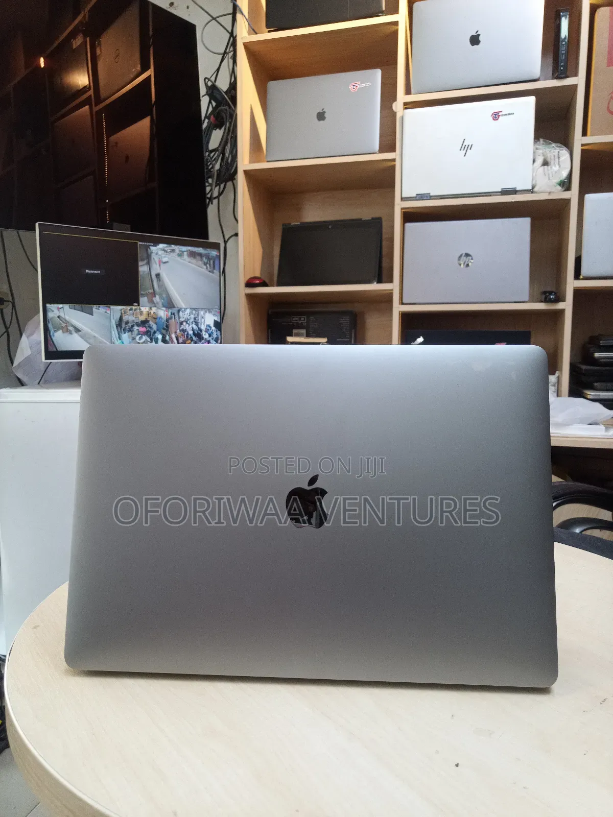 Laptop Apple MacBook Pro 2018 16GB Intel Core i7 SSD 512GB