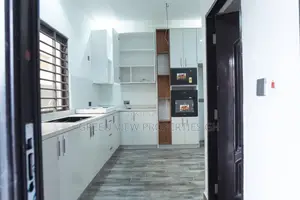 3bdrm House in Oyarifa for sale