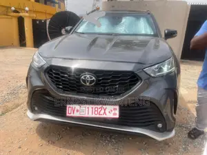 Toyota Highlander XSE AWD 2023 Black