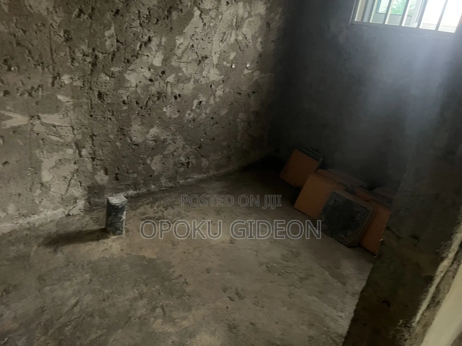 5bdrm House in Nsakina, Ablekuma for sale