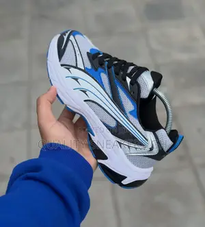 Puma Shoe Sneaker