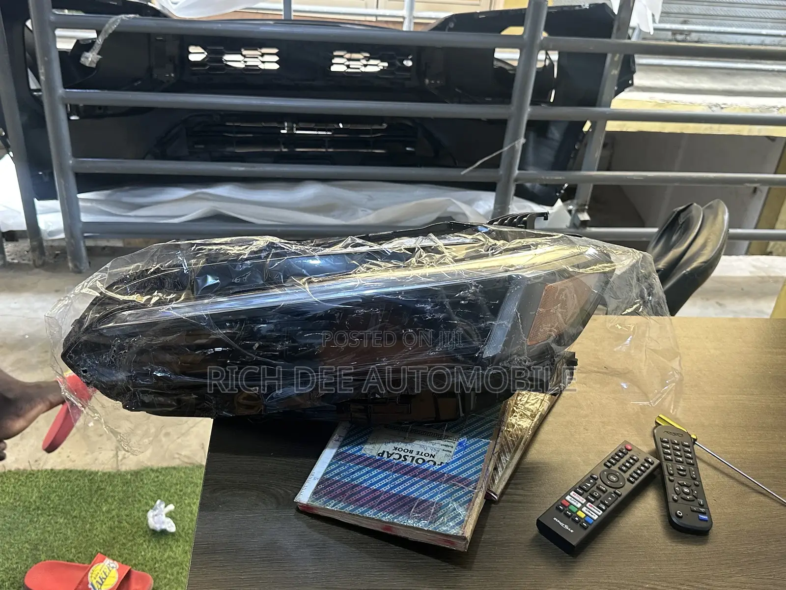 Civic 2023 Headlight Pair
