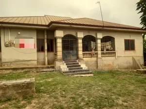 4bdrm House in Ejisu for sale