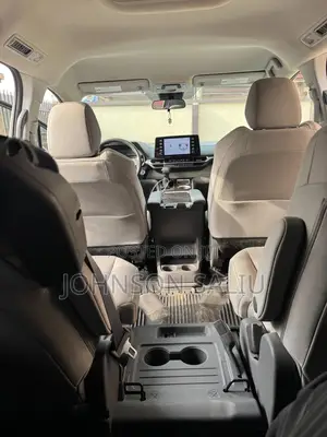 Toyota Sienna 2021 Gray
