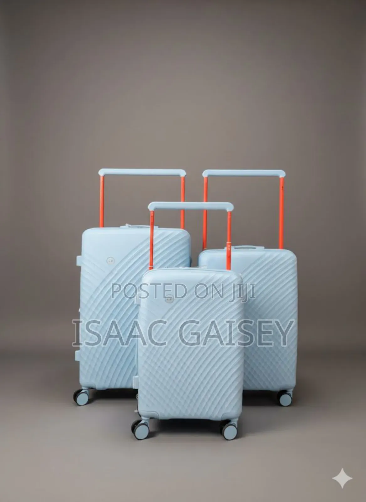 Three Set High Quality Anticrake Luxury Luggages In Different Colors