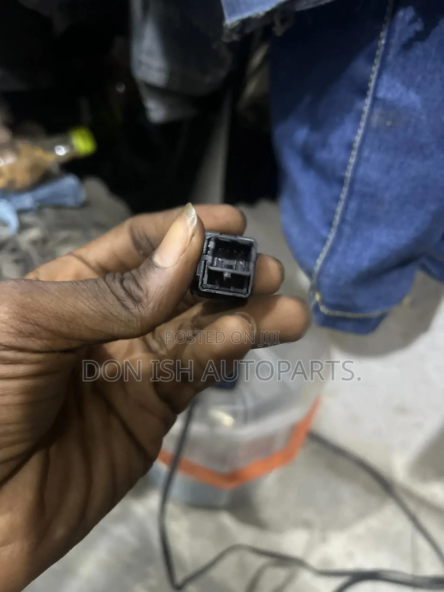 Civic 17 Boot Switch