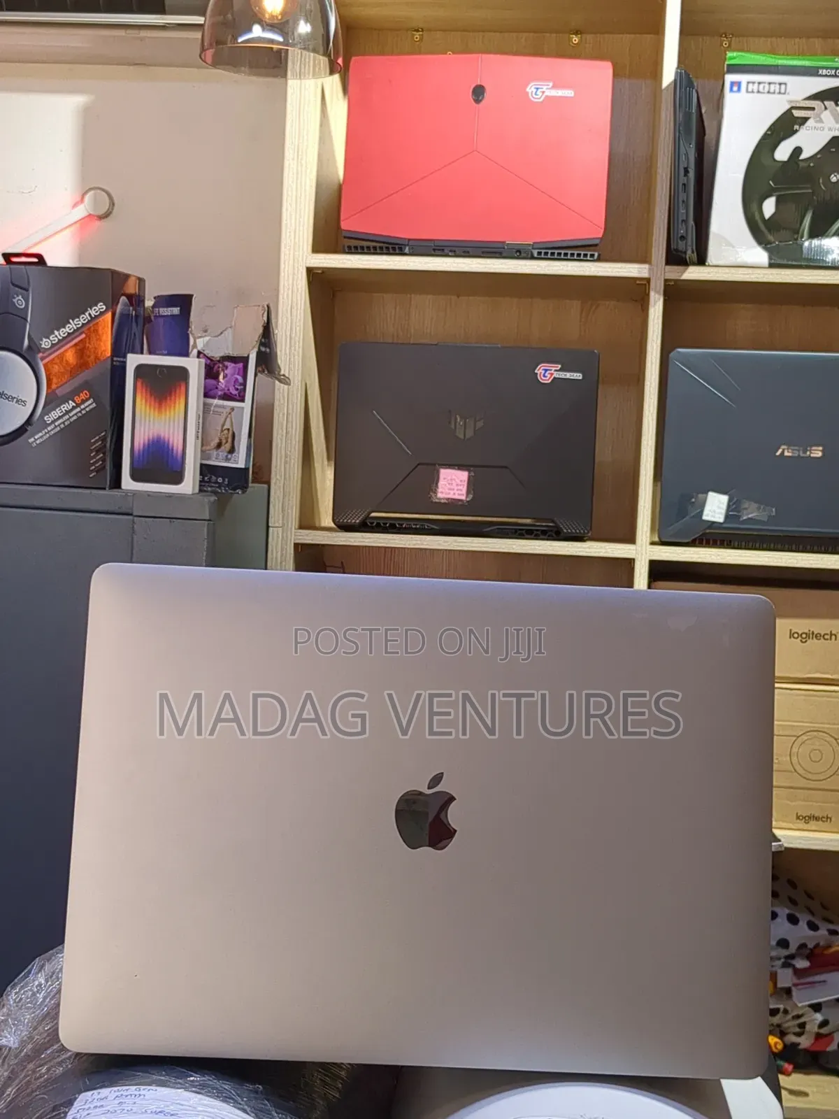 Laptop Apple MacBook Pro 2018 16GB Intel Core I7 SSD 512GB