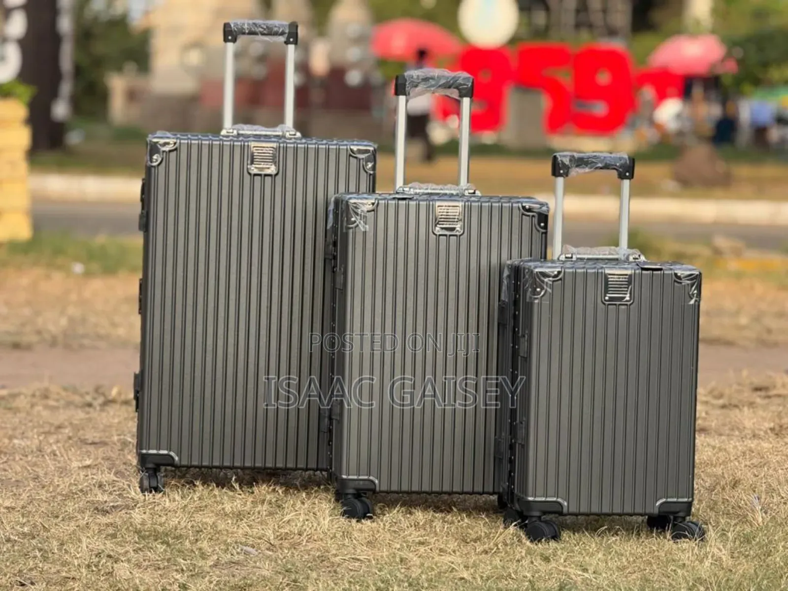 3 in 1 Zipless Luxurious Anticrake Luggages