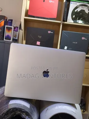 Laptop Apple MacBook Pro 2017 16GB Intel Core I7 SSD 512GB